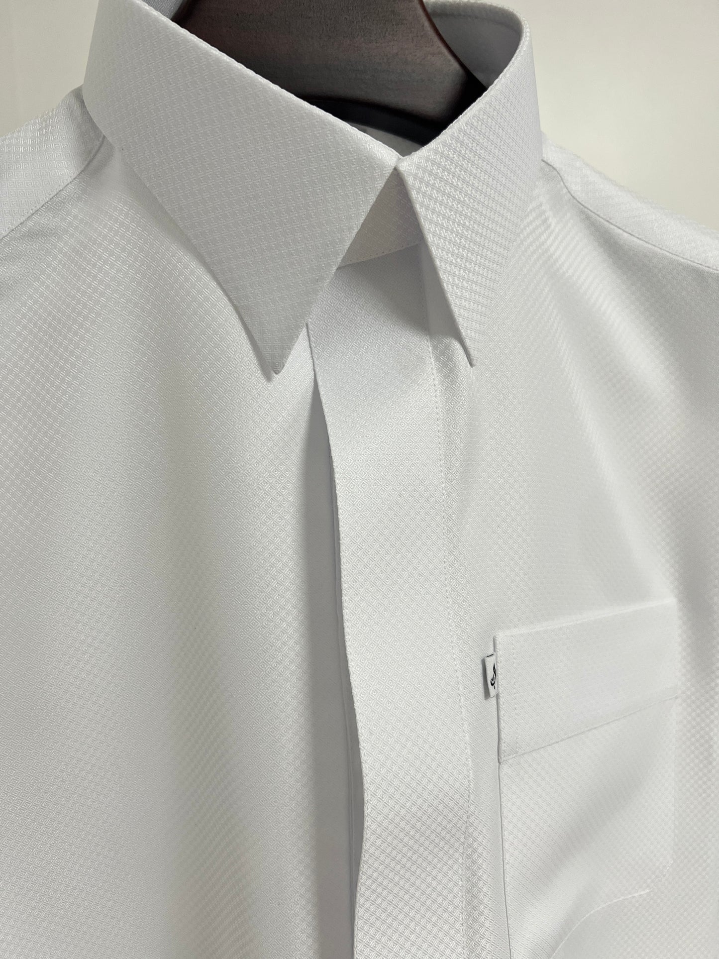 Motif nid d’abeilles blanc #W25