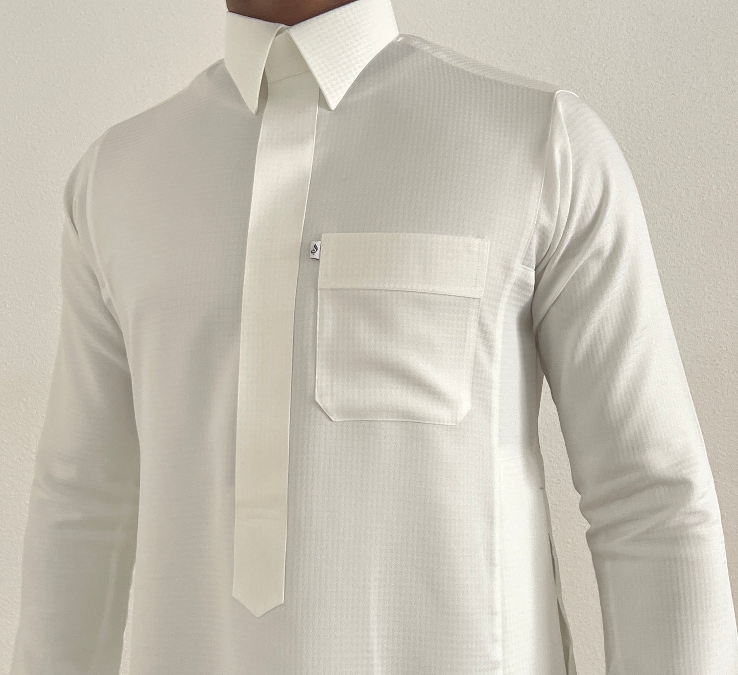 Motifs carré blanc crème #R25